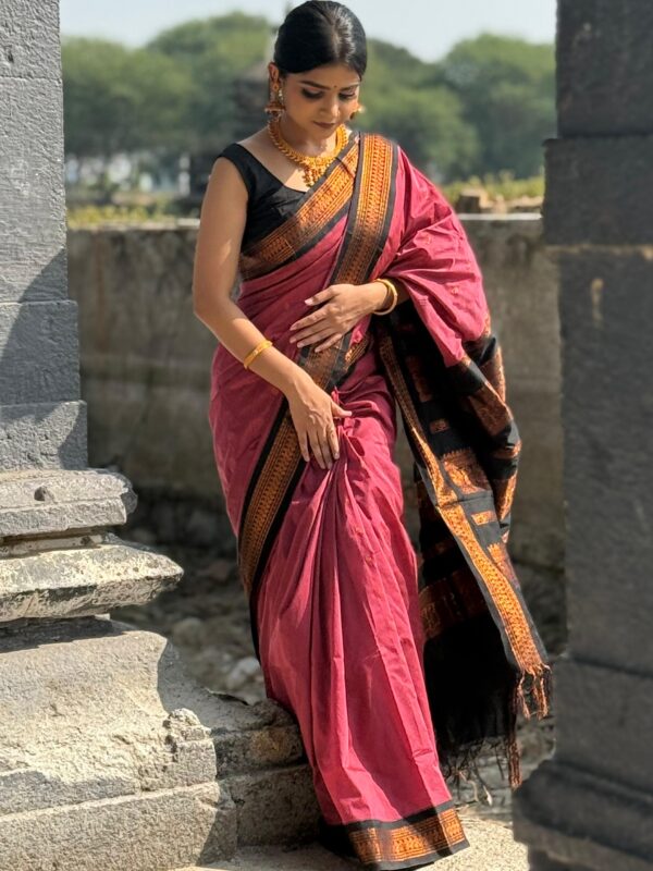 Rose Pink Handwoven Cotton Saree - Image 4