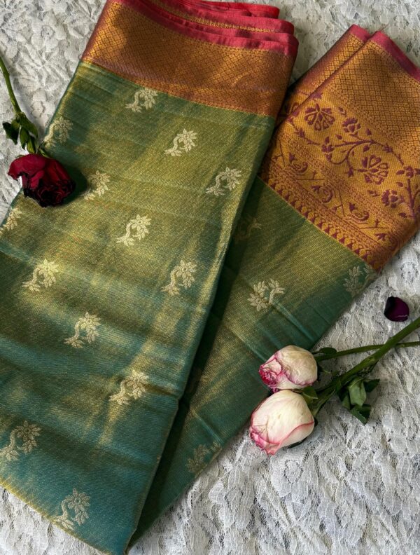 Mixed Shades Silk Saree - Image 5