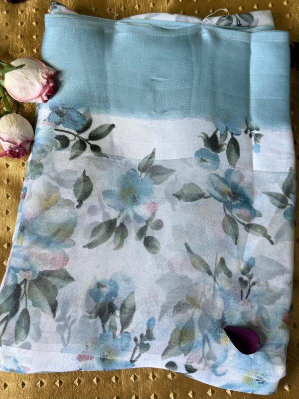 Graceful Floral Chiffon Silk Saree - Image 5