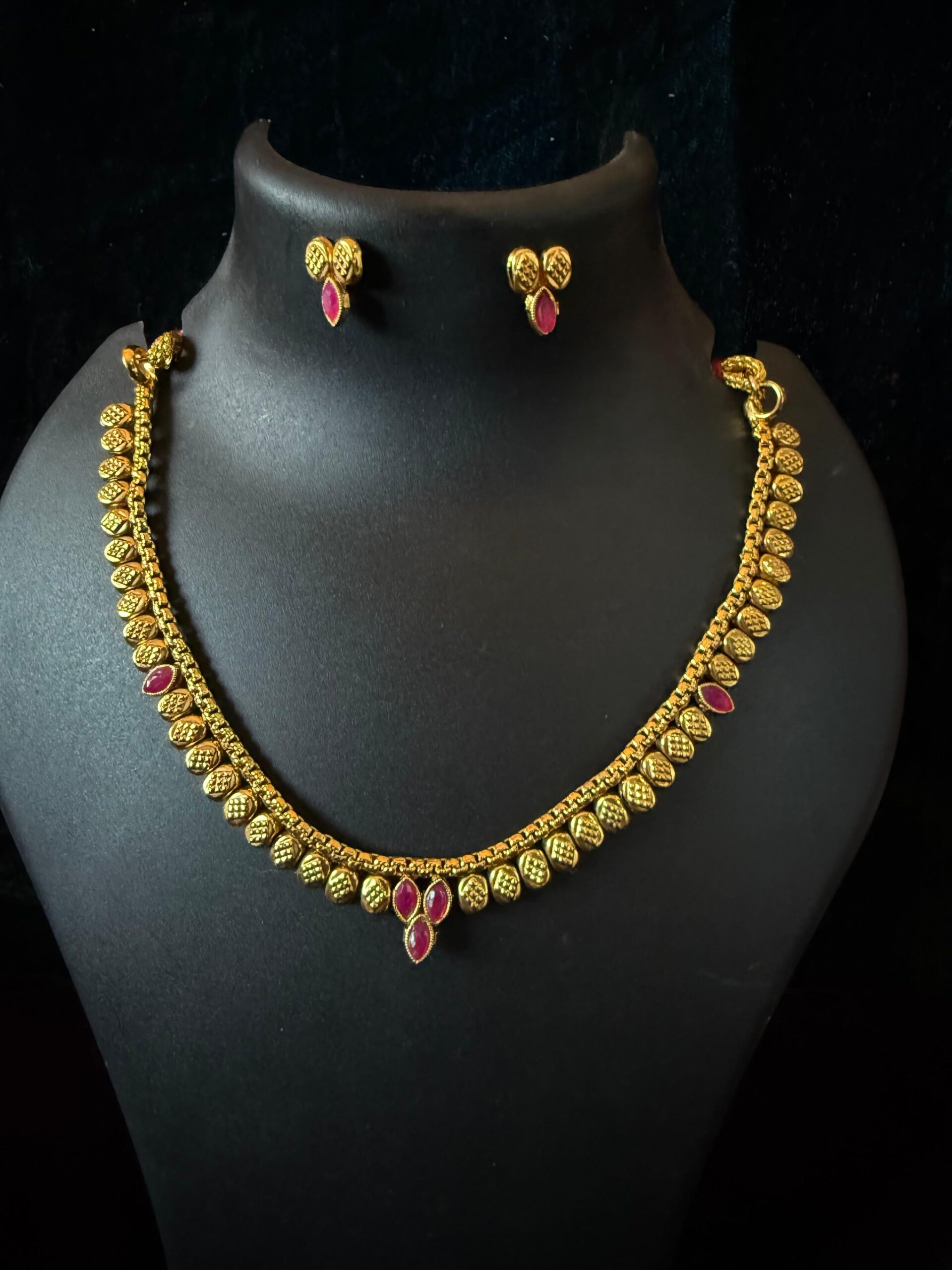 Kathiki Regal Ruby Leaf Necklace Set