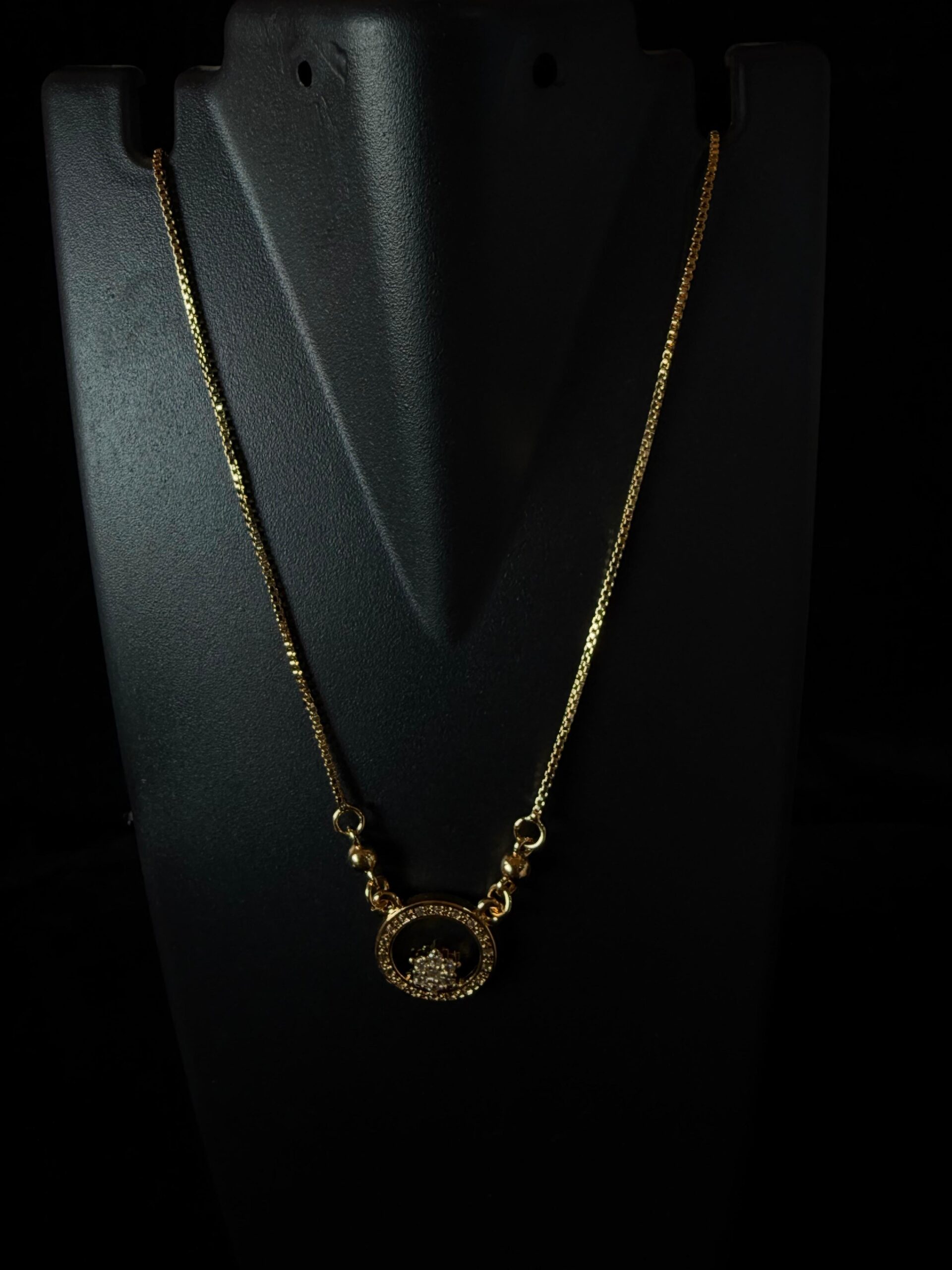 Kathiki Gold-Plated circle shaped Pendant Necklace