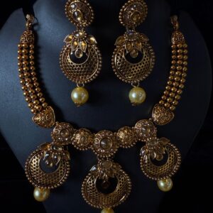 Kathiki Royal Kundan Pearl Set