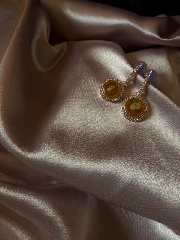 Kathiki Noor Crystal Earrings Gold - Image 2