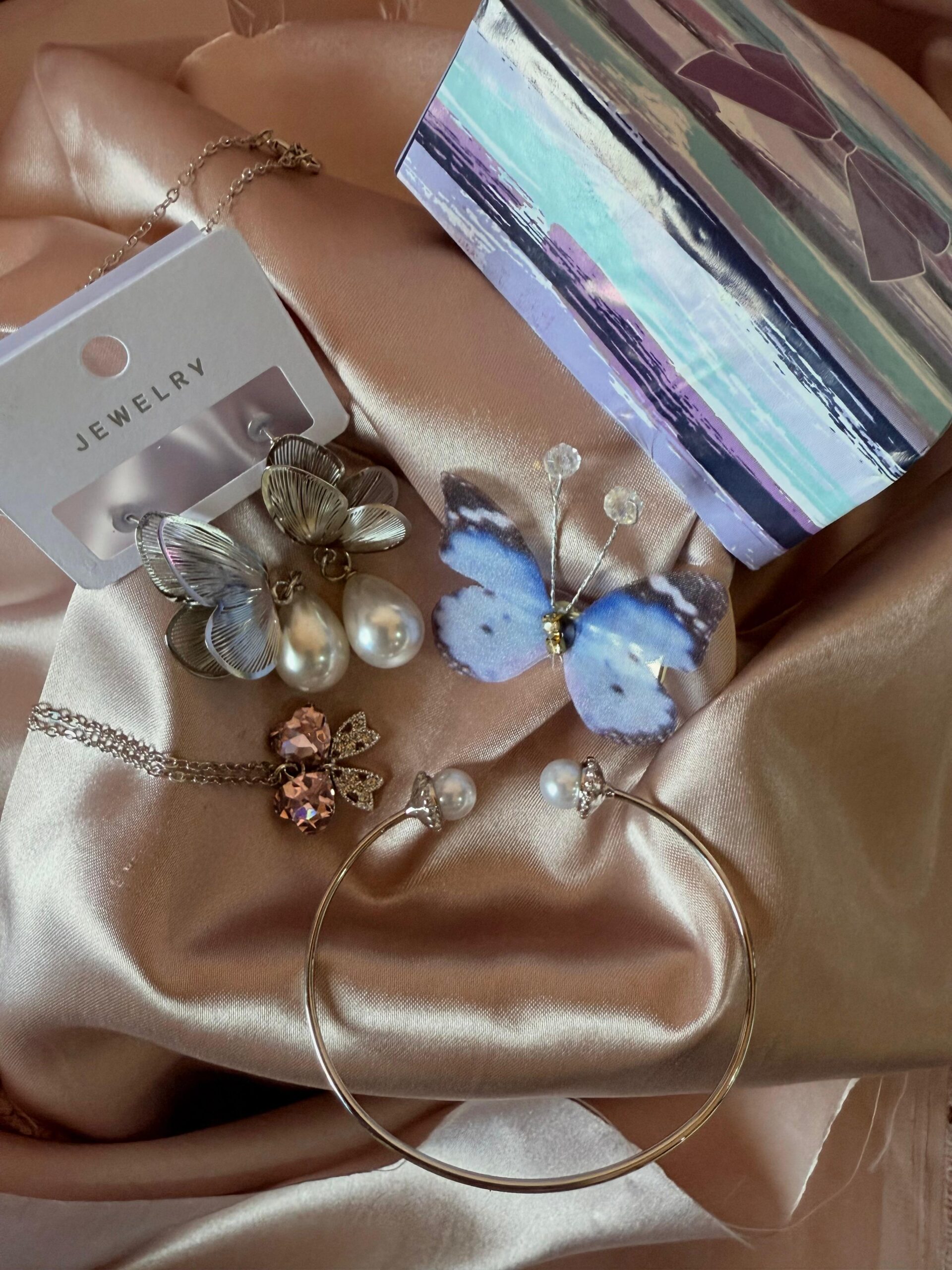 Kathiki Pearl Grace Luxe Gifting Set