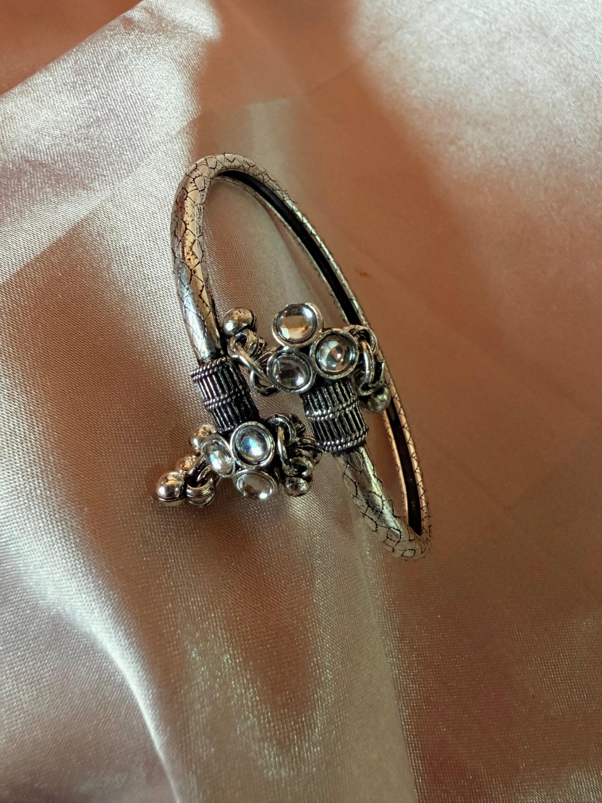 Kathiki Kundan Antique Bracelet